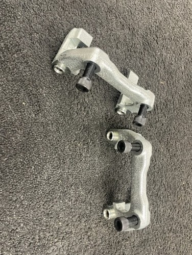 Rear brake caliper - 2,